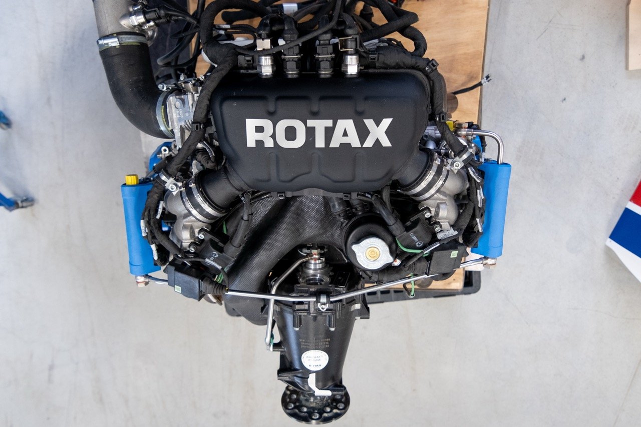 Rotax 915 b